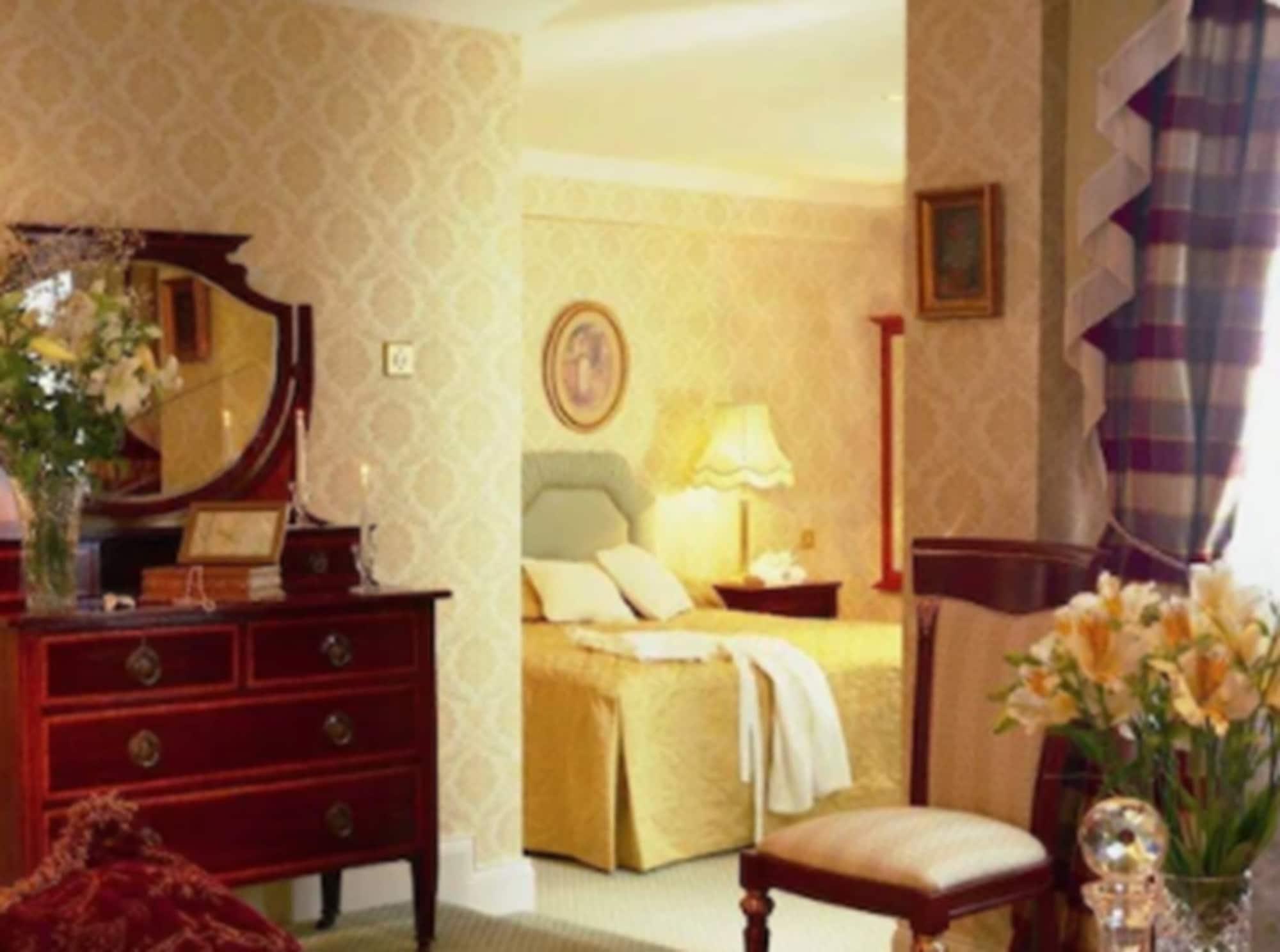 Killarney Royal Hotel Экстерьер фото