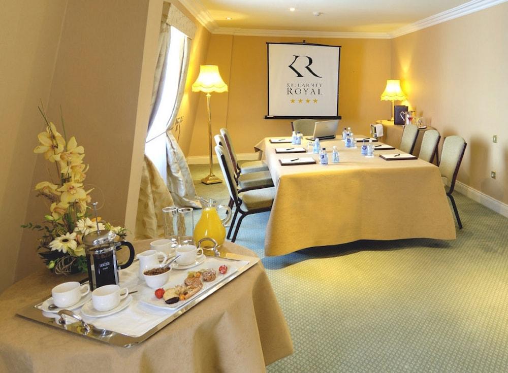 Killarney Royal Hotel Экстерьер фото
