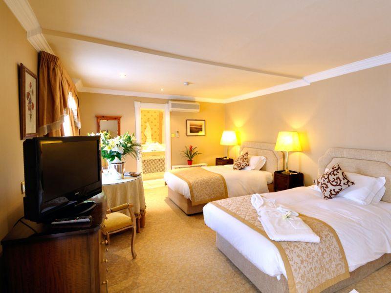 Killarney Royal Hotel Экстерьер фото
